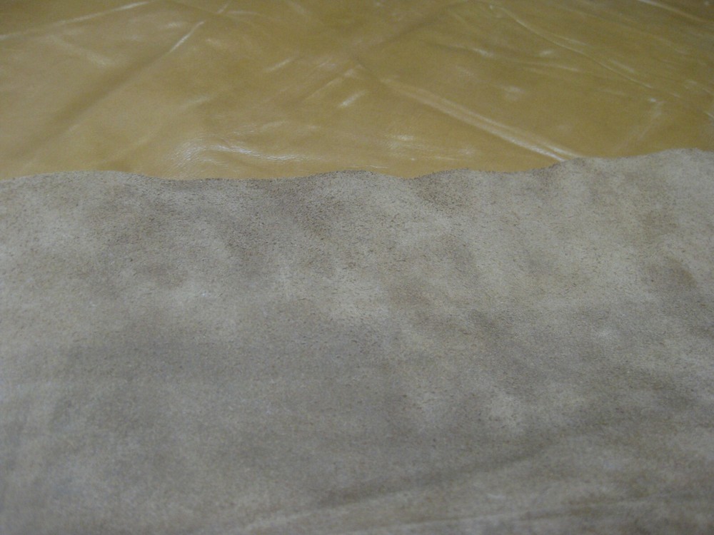 Distressed Cow Leather # 0012284 Row 26