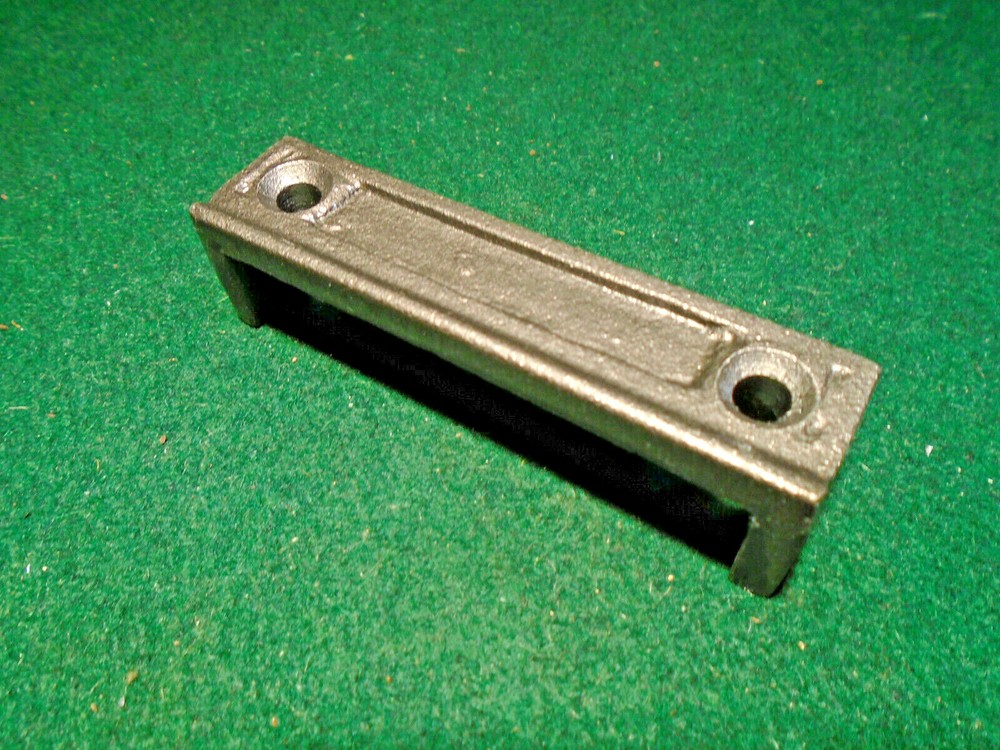 3"  CAST IRON KEEPER FOR RIM LOCK - REPRODUCTION  (33024)