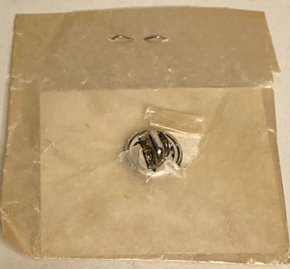 SILVERY STUDEBAKER LARK PIN / NOS / SOUTH BEND INDIANA