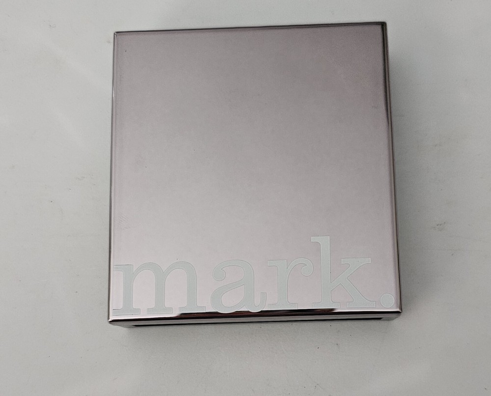 Avon Mark Super Flip Color Kit