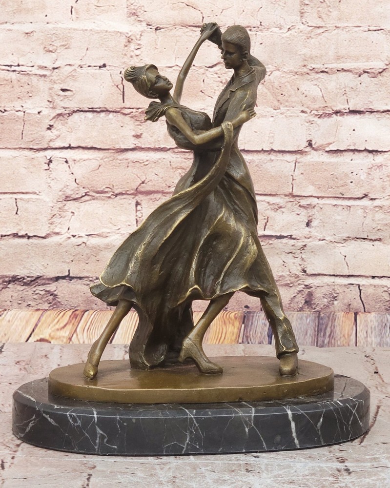 Genuine Bronze Handcrafted by Lost Wax Method Tango Dancer Dancing Aldo Vitaleh