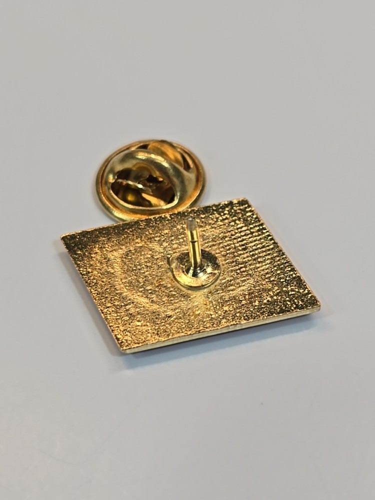 Michelob Beer Can Lapel Pin Vintage