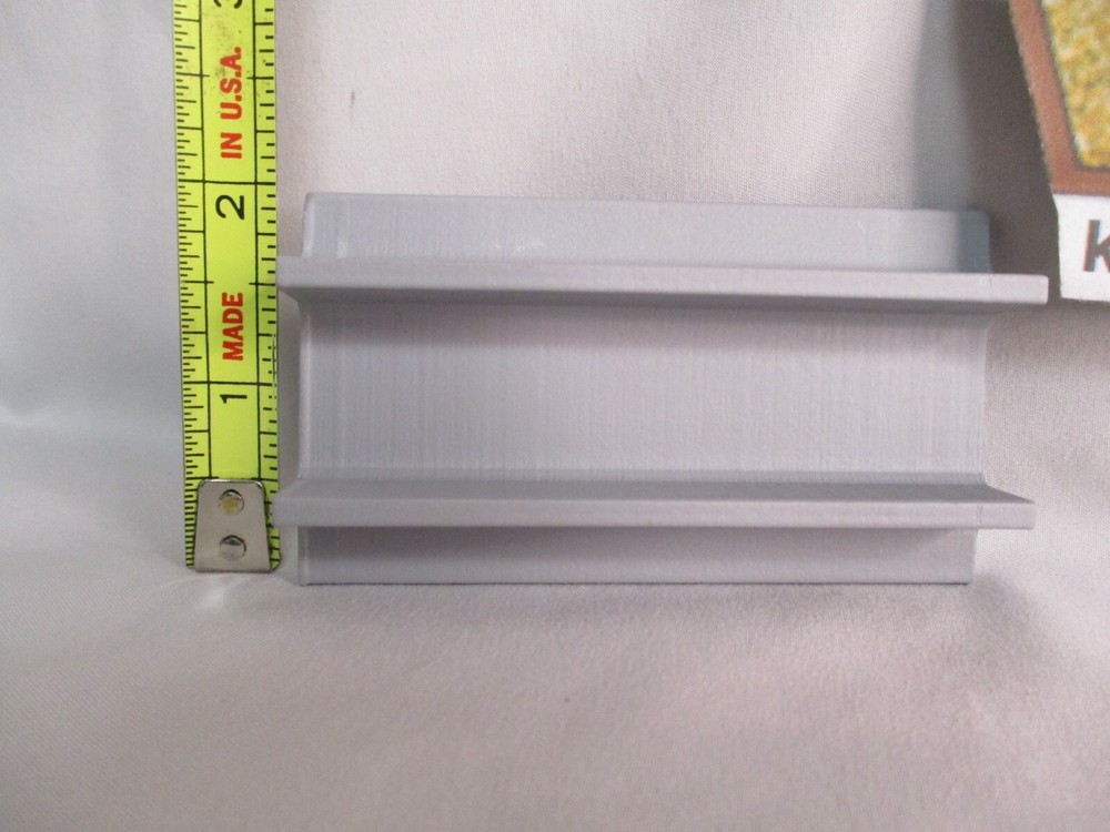}MBM Model PreCast Decking - T Beam - resin - 057