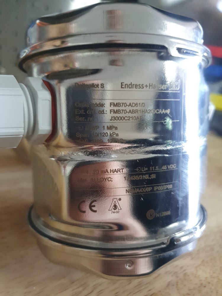 Endress Hauser E&H FMB 70 Deltapilot S