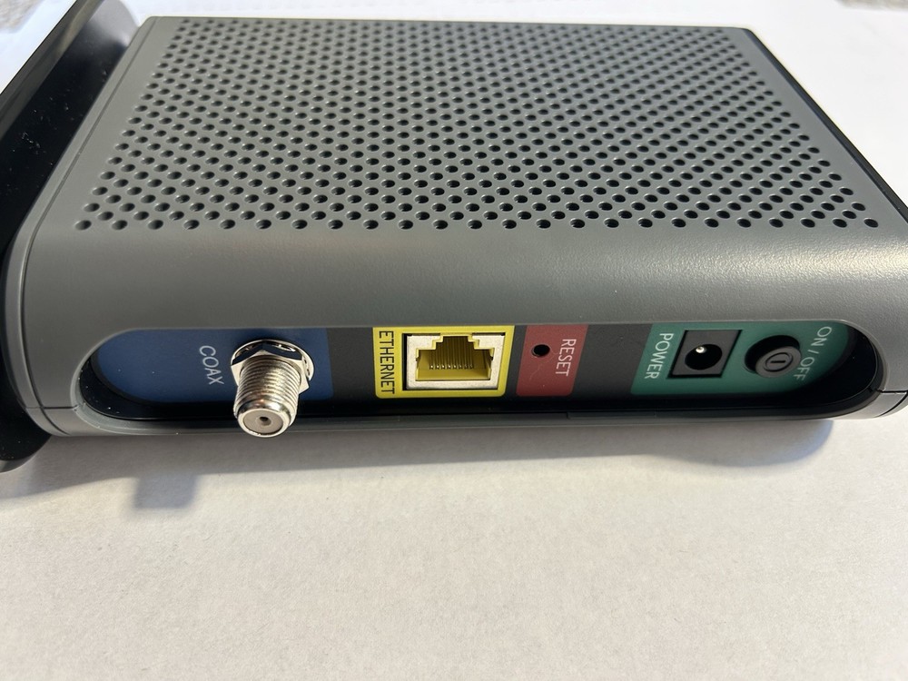 Motorola MB7220 DOCSIS /3.0 Cable Modem