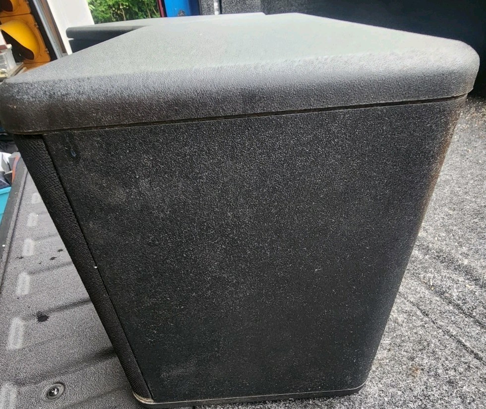 Bose 301 Continental Direct Reflecting Speakers