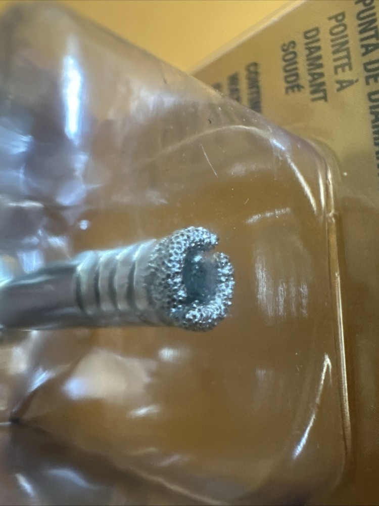 DEWALT 1/4” Diamond Drill Bit