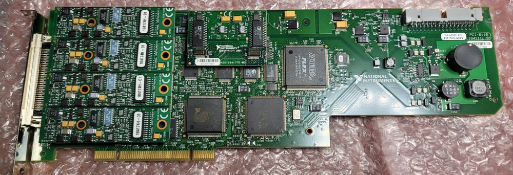 National Instruments PCI-6110 184111L-01