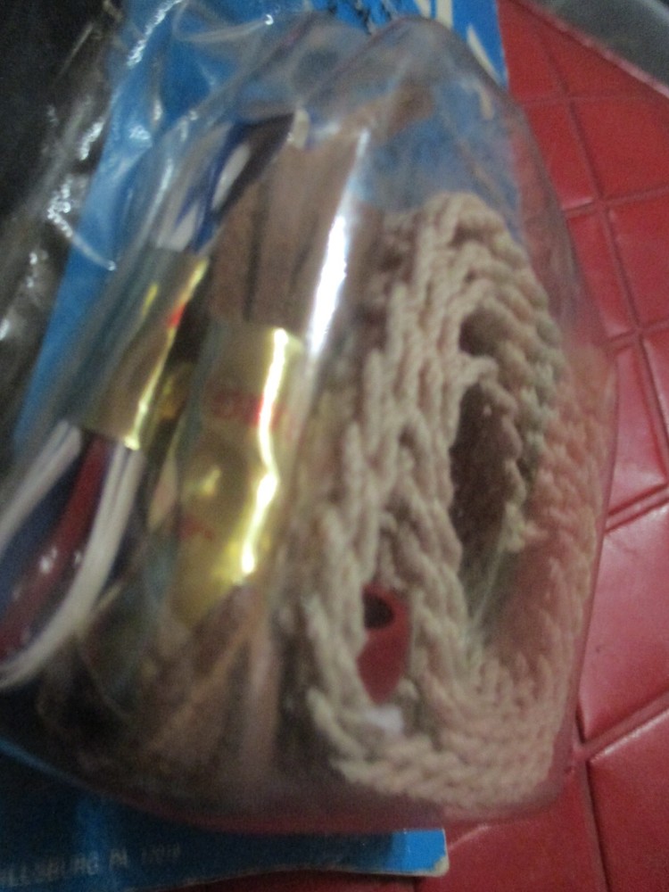 MOLLY PITCHER Vintage MACRAME Style BELT KIT - 1970's