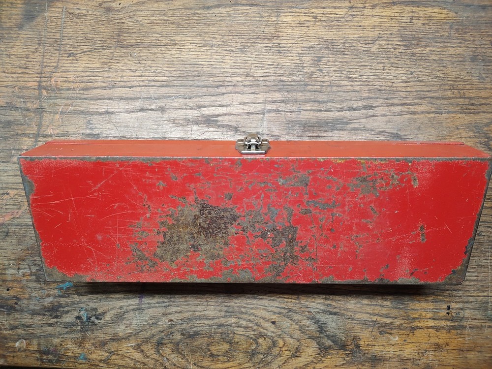 Coast to Coast Metal Toolbox