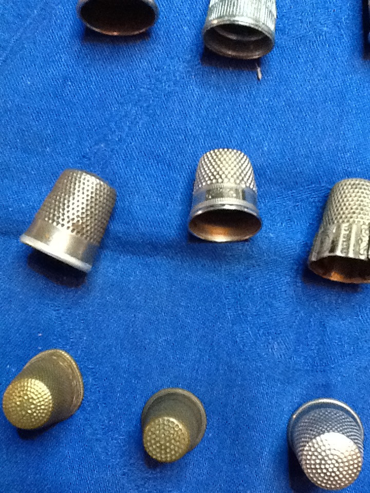 THIMBLES ASSORTED ANTIQUES SET OF TEN 042525D