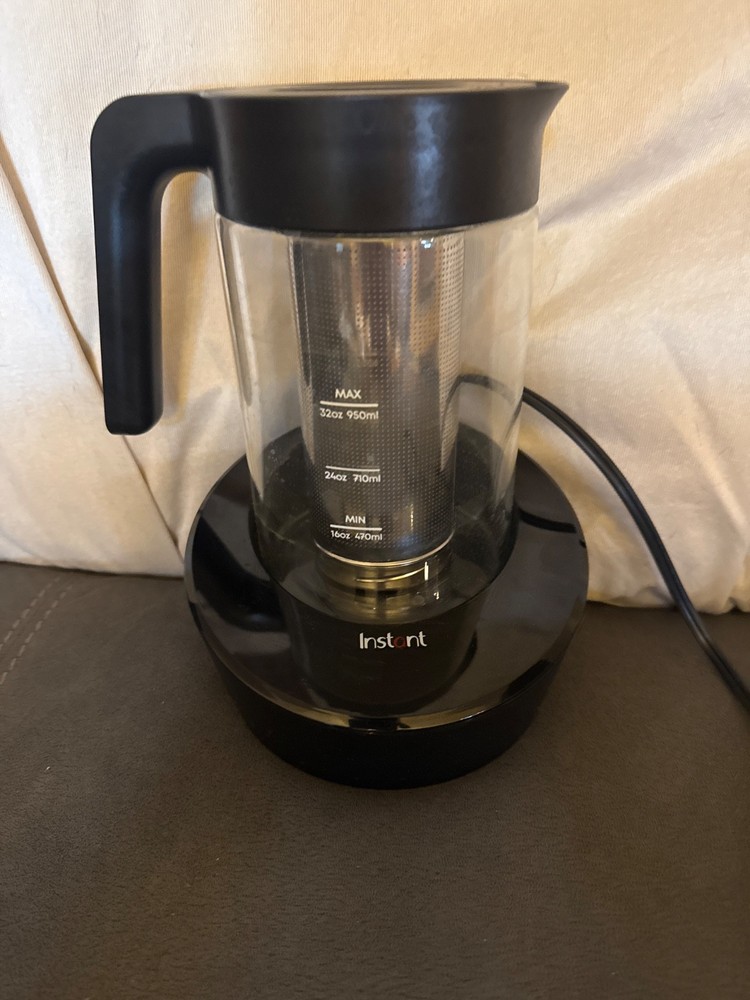 Instant cold brew coffee maker glass, mesh cylinder, 32 oz capacity