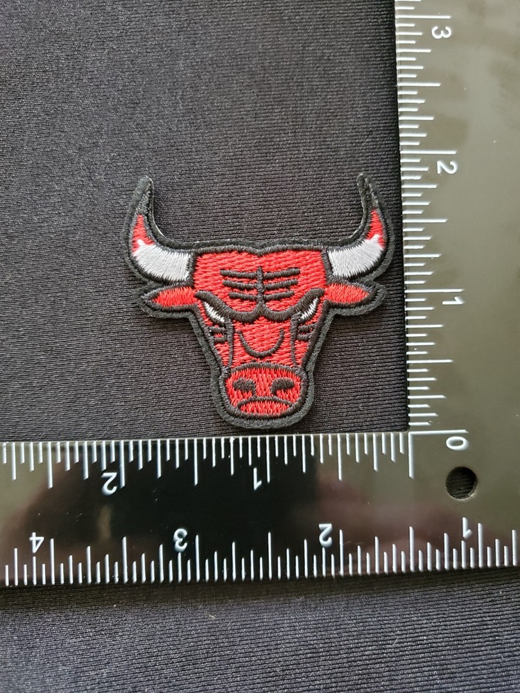 Chicago Bulls iron on patch. Embroidered. Iron On. 2"x2"