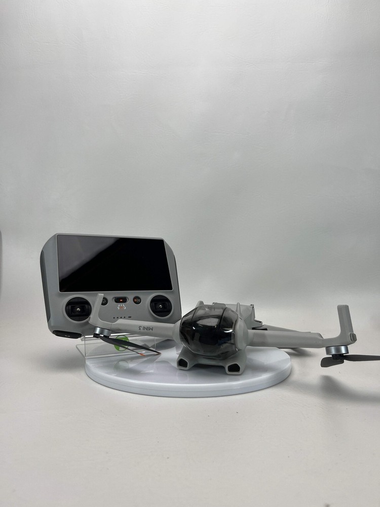Broken DJI Mini 3 Drone and Controller CP.RC.00000005.01