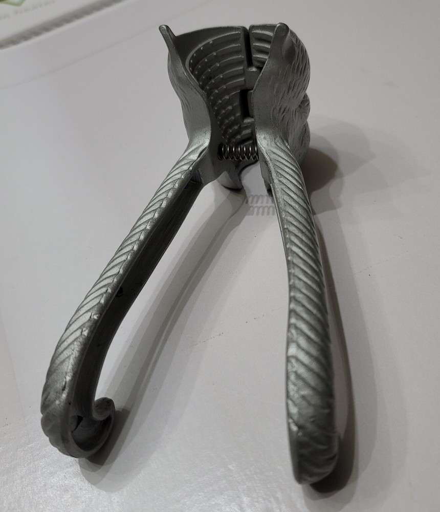 Vintage RSVP Cast Aluminum "Filbert" Squirrel Nutcracker Spring Squeeze Tail EUC