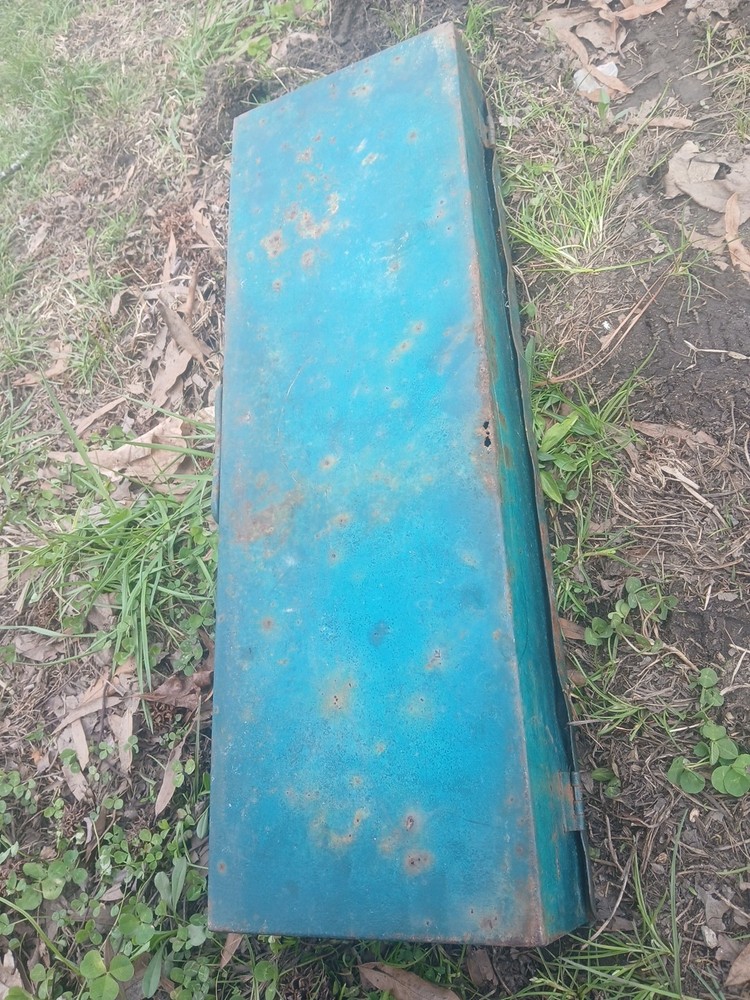 Vintage Snap-On Metal Socket Wrench Tool Storage Box Unknown Model 1950’s?