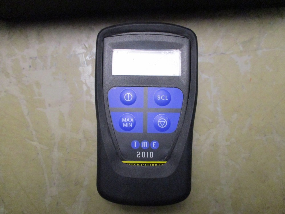 TM Electronics MM2010 Thermometer with Case and Accessories [2*S-25]