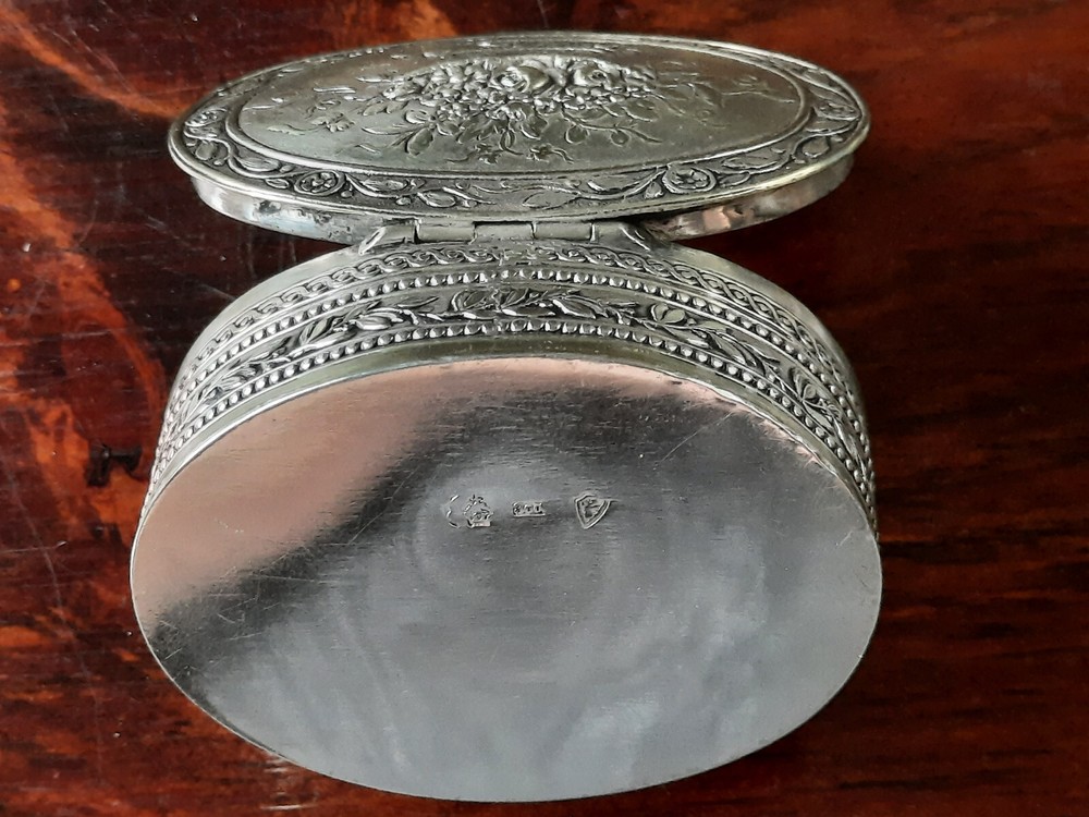 800 Silver German Trinket Box 53.3 grams 2 3/4"