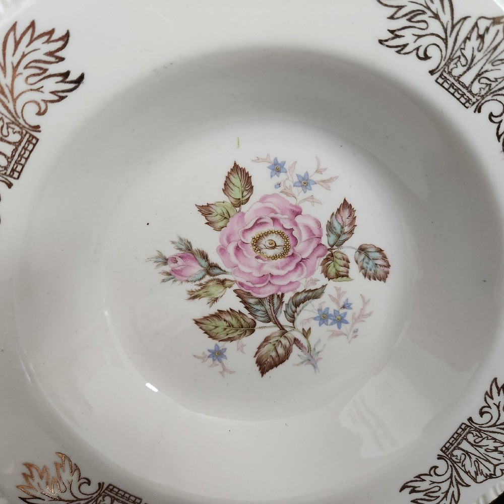 Queen Esther By Homer Laughlin 4 Pc. Place Setting