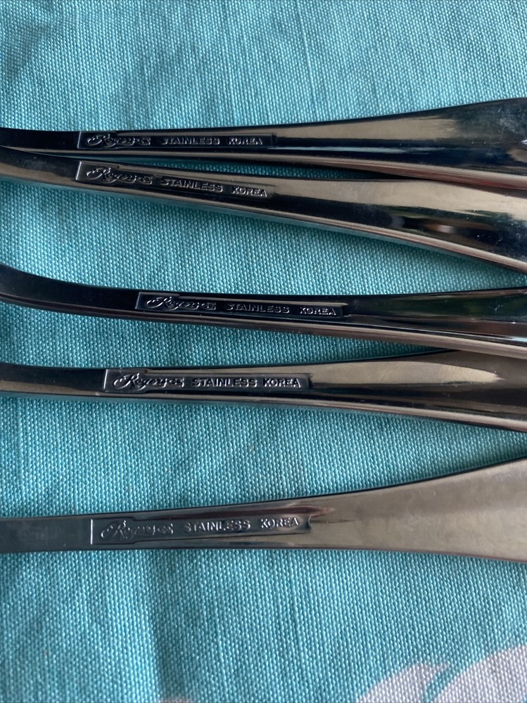 5 Pcs Rogers Co Country Shell Teaspoon Stainless Flatware