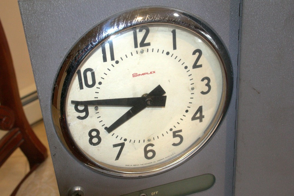 Simplex Time Recorder Clock Model No. R831