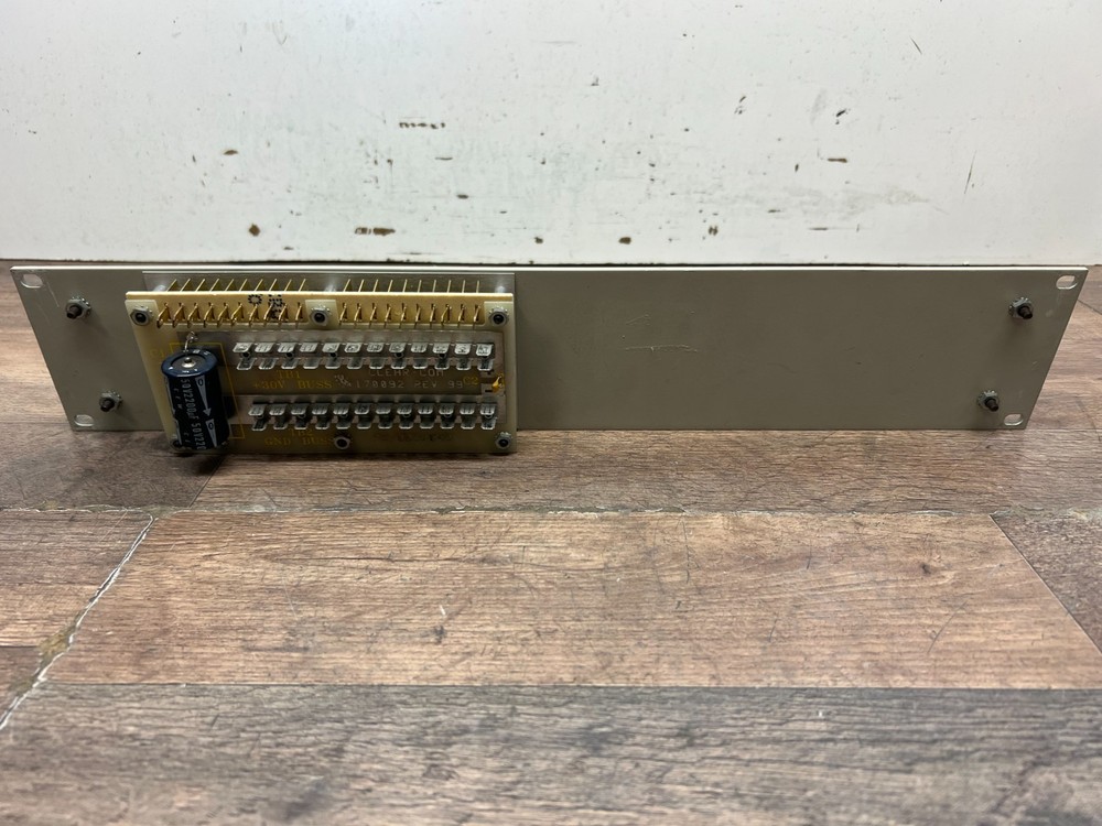 Clear-COM INTERCOM SYSTEM MATRIX SWITCH MX-820