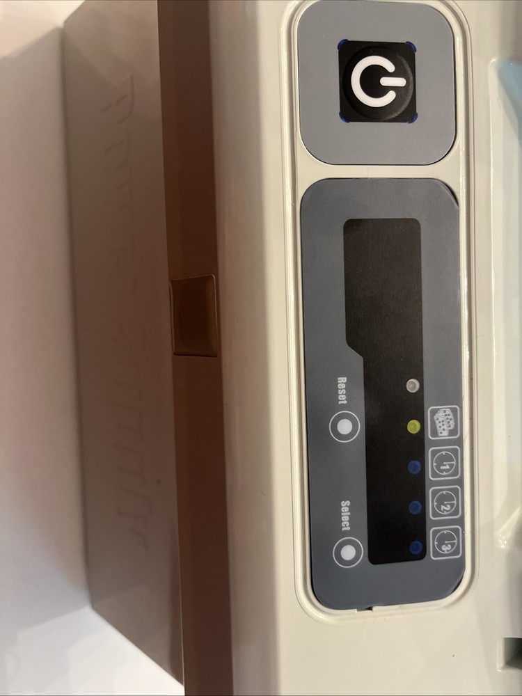 9995678 Dolphin Supreme Dynamic DC Power Supply UNTESTED