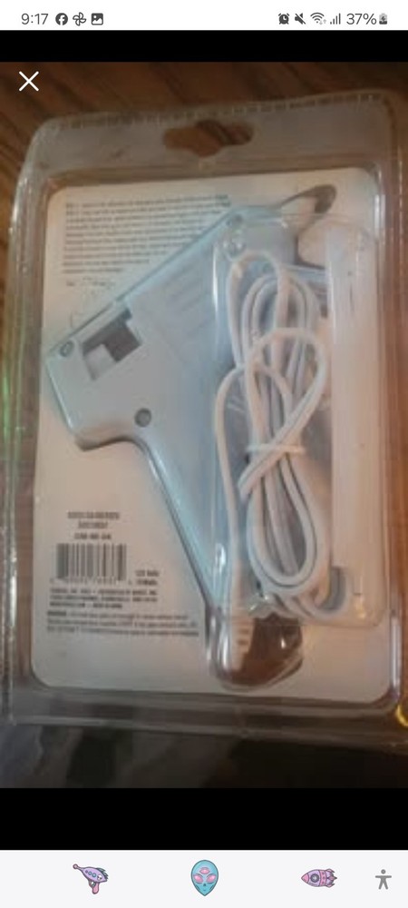 Darice Low Temp Mini Glue Gun with Trigger, which includes two glue sticks