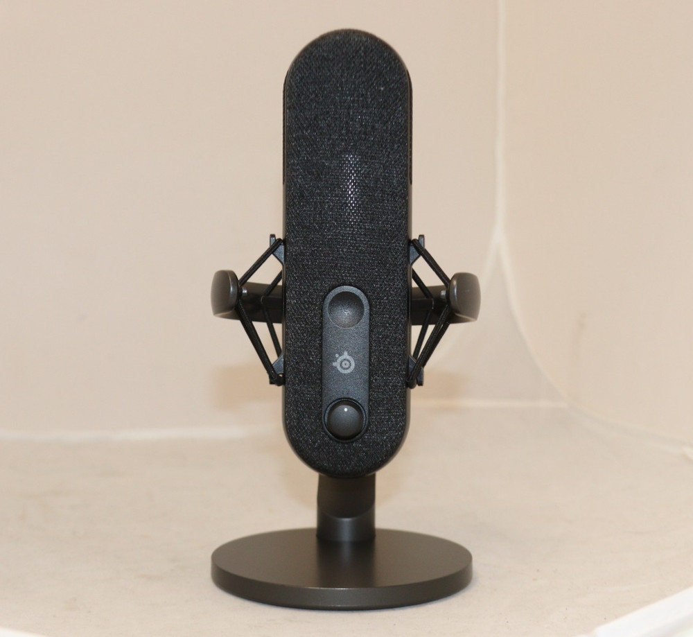 SteelSeries Alias USB Microphone