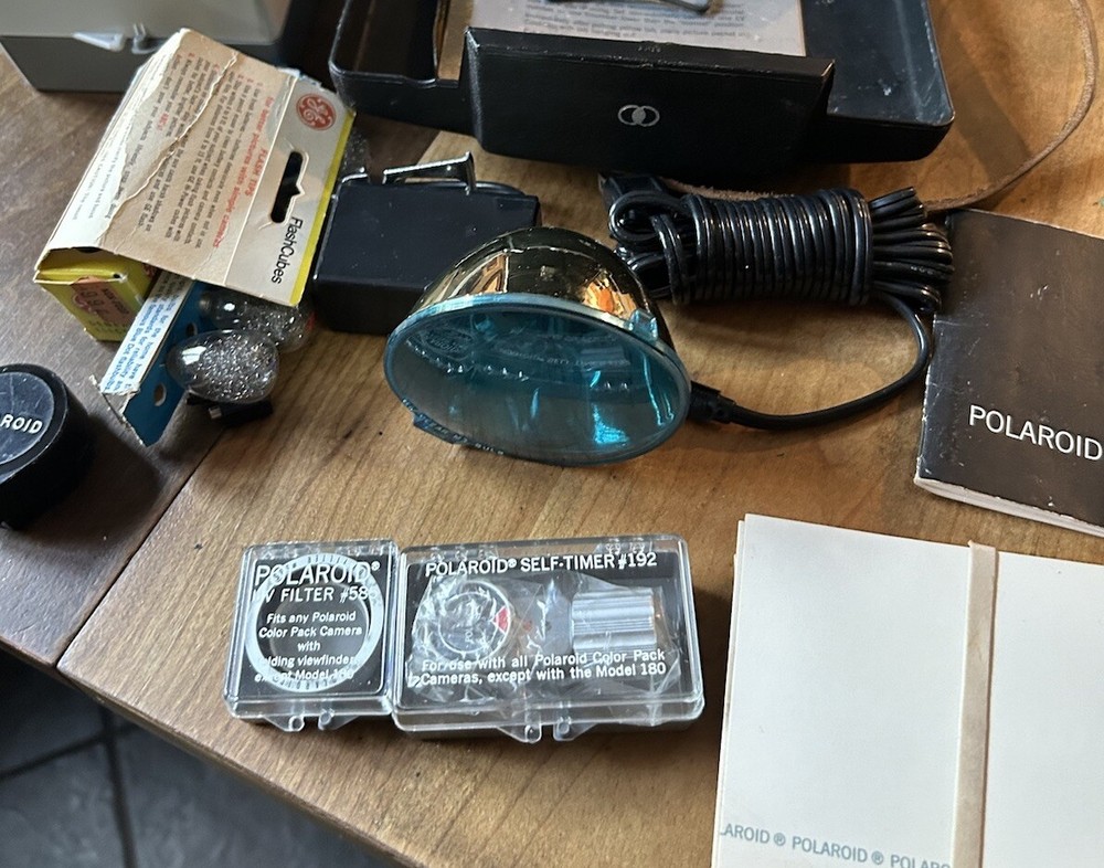 Polaroid 250 Land Camera Outfit