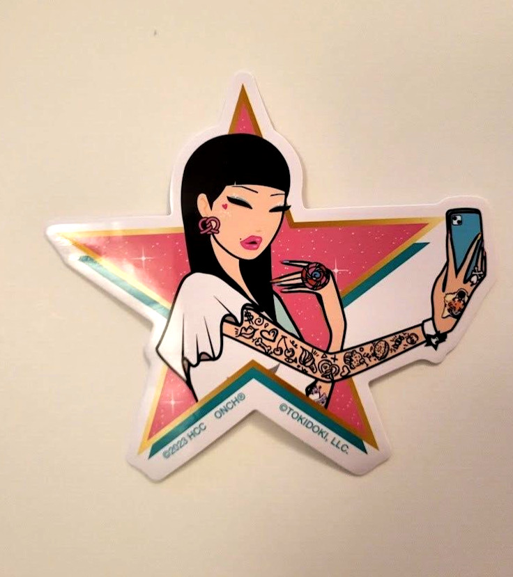 tokidoki sticker - Hollywood ONCH Selfie
