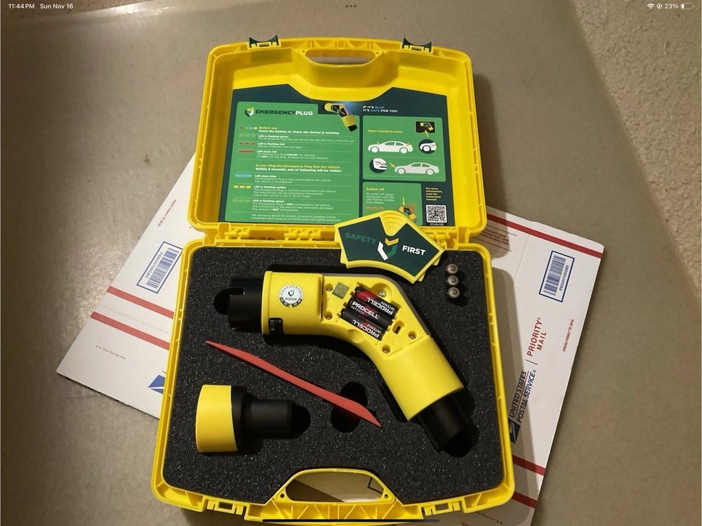 electric car adapter Read