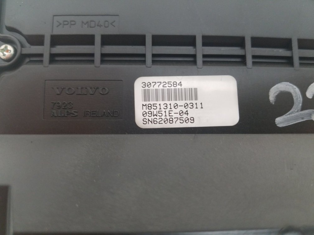 VOLVO XC60 2009-2013 DISPLAY SCREEN 30772584
