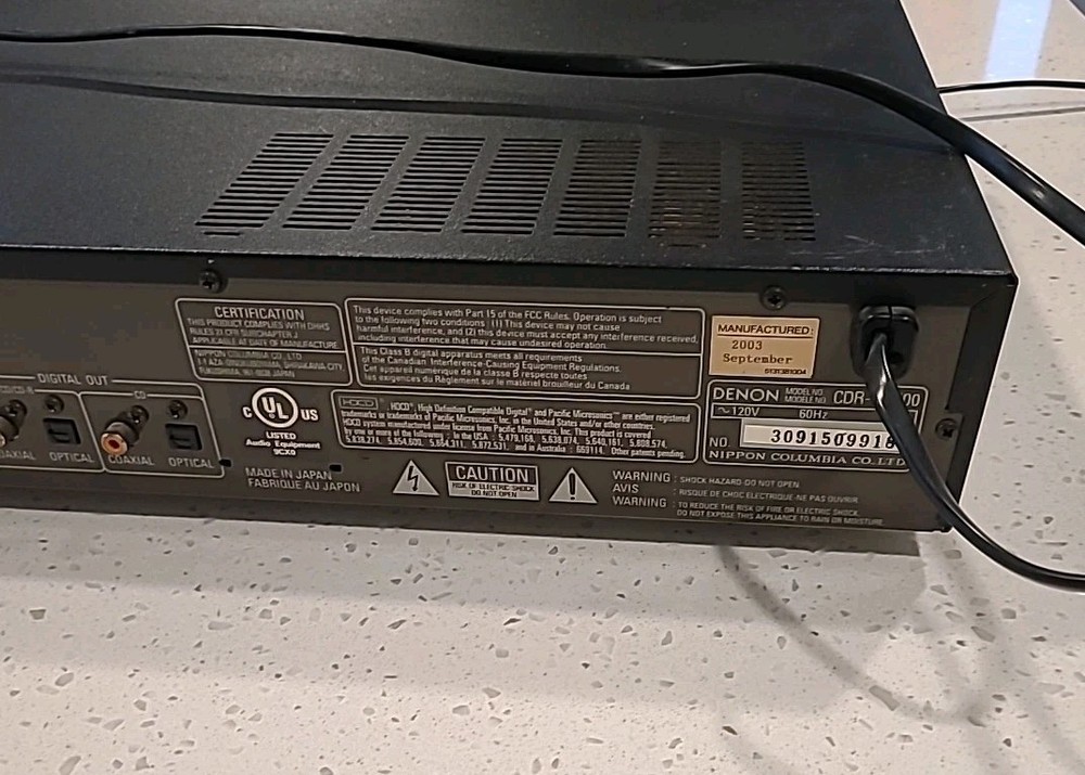 Denon PCM Audio Technology/ CD Recorder CDR-W1500