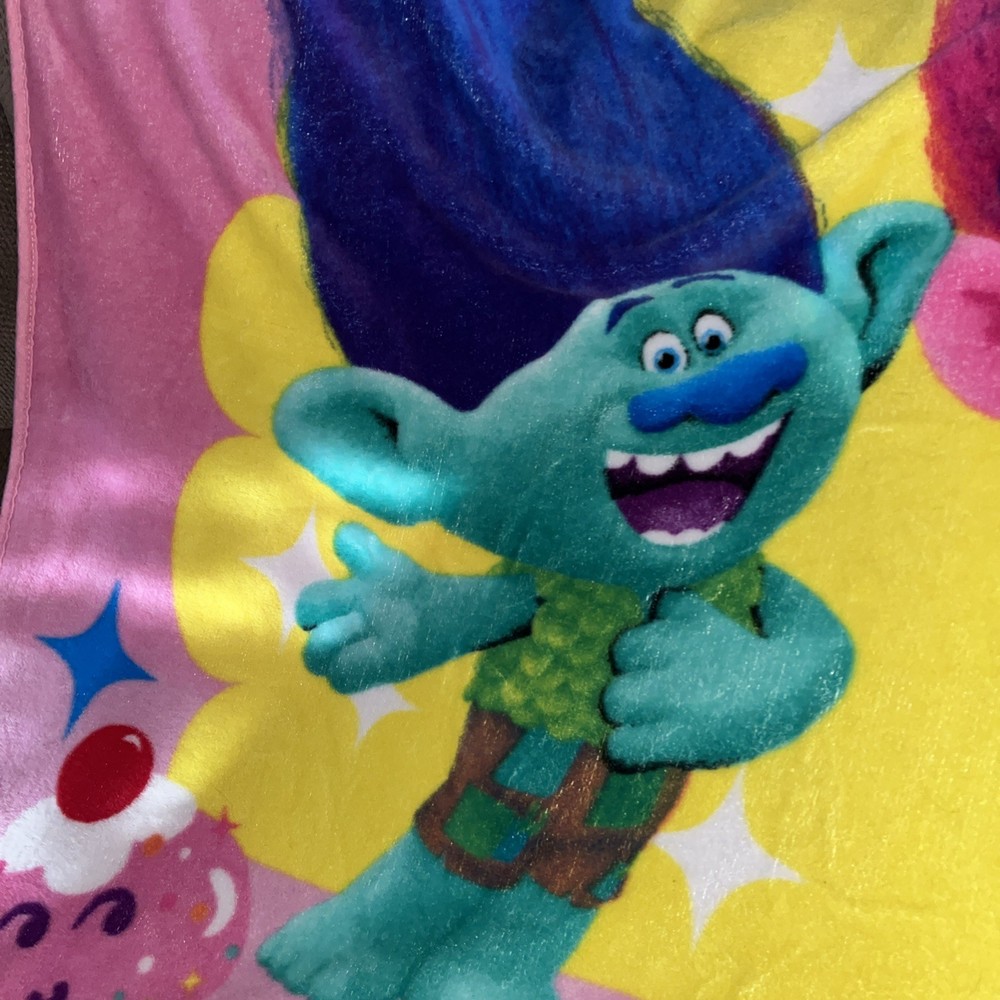 Trolls Super Soft Blanket 3' x 5'