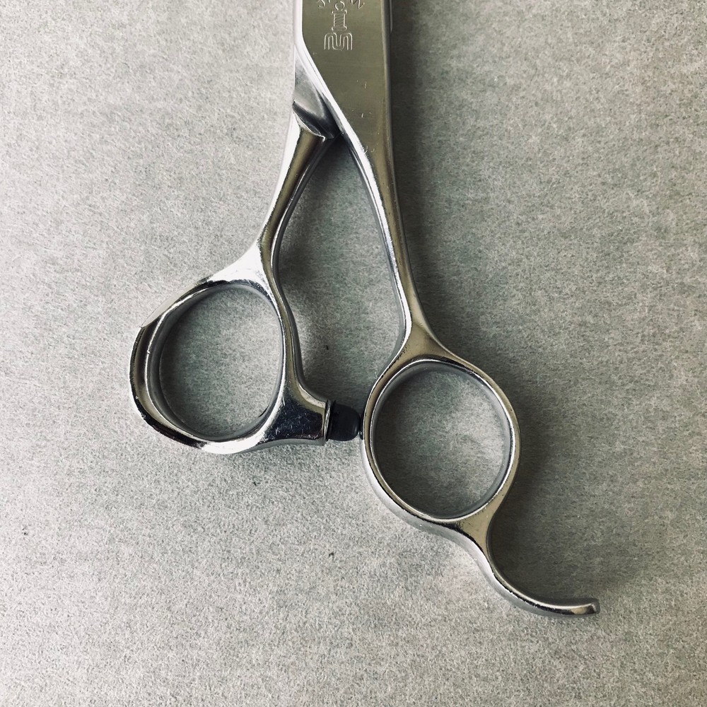 Matsuzaki Scissors 675 Stainless Professionally Sharpened pre-owned