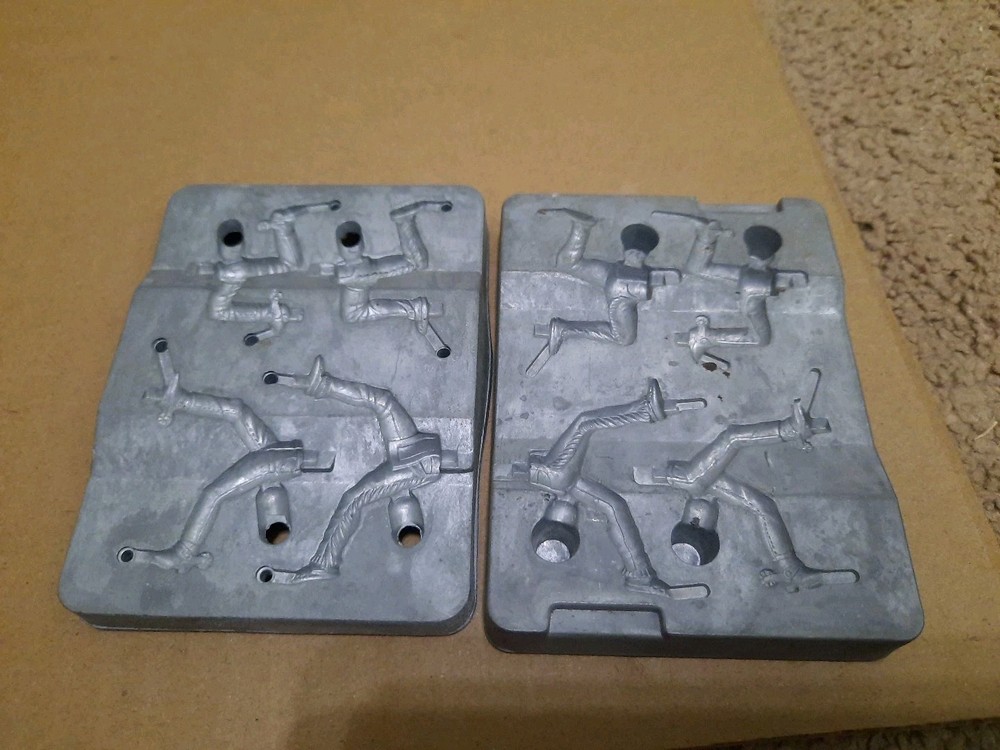 8 Complete Western World Injector Molds