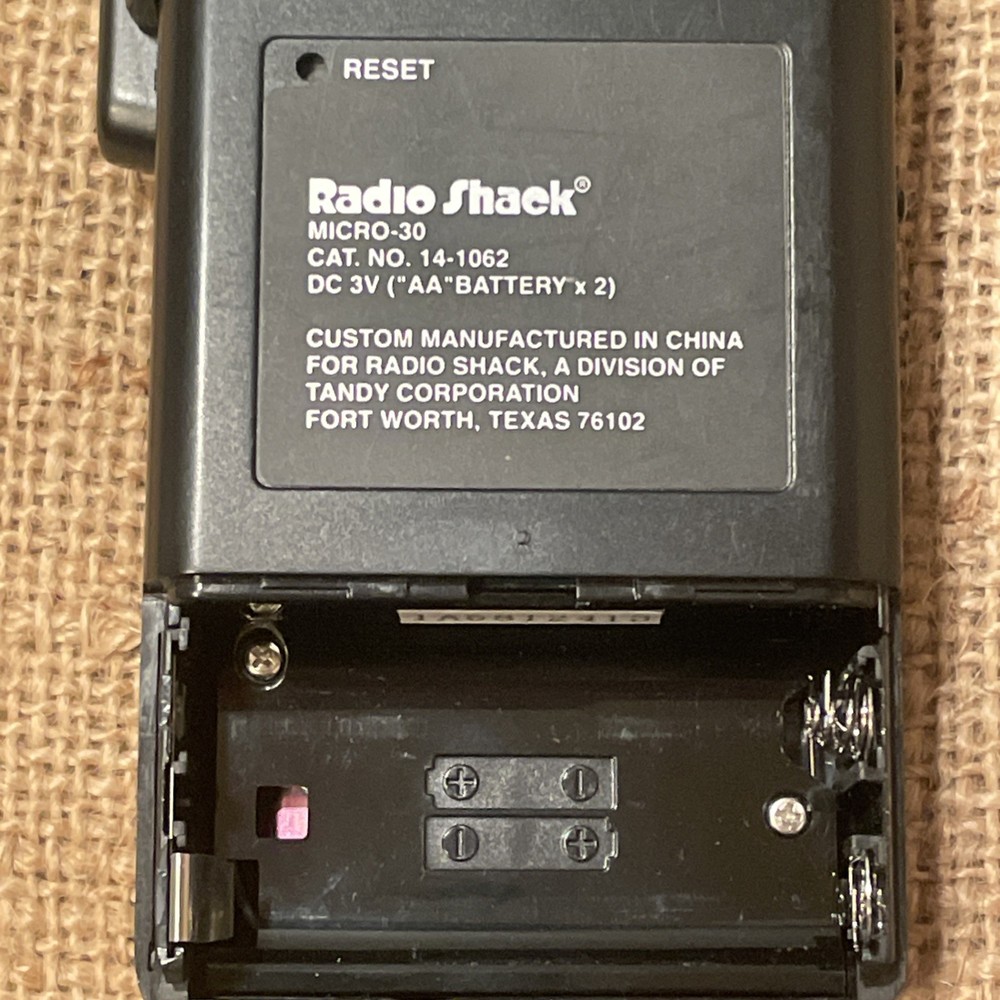 Radio Shack Micro30 Handheld Voice Recorder Microcassette UNTESTED