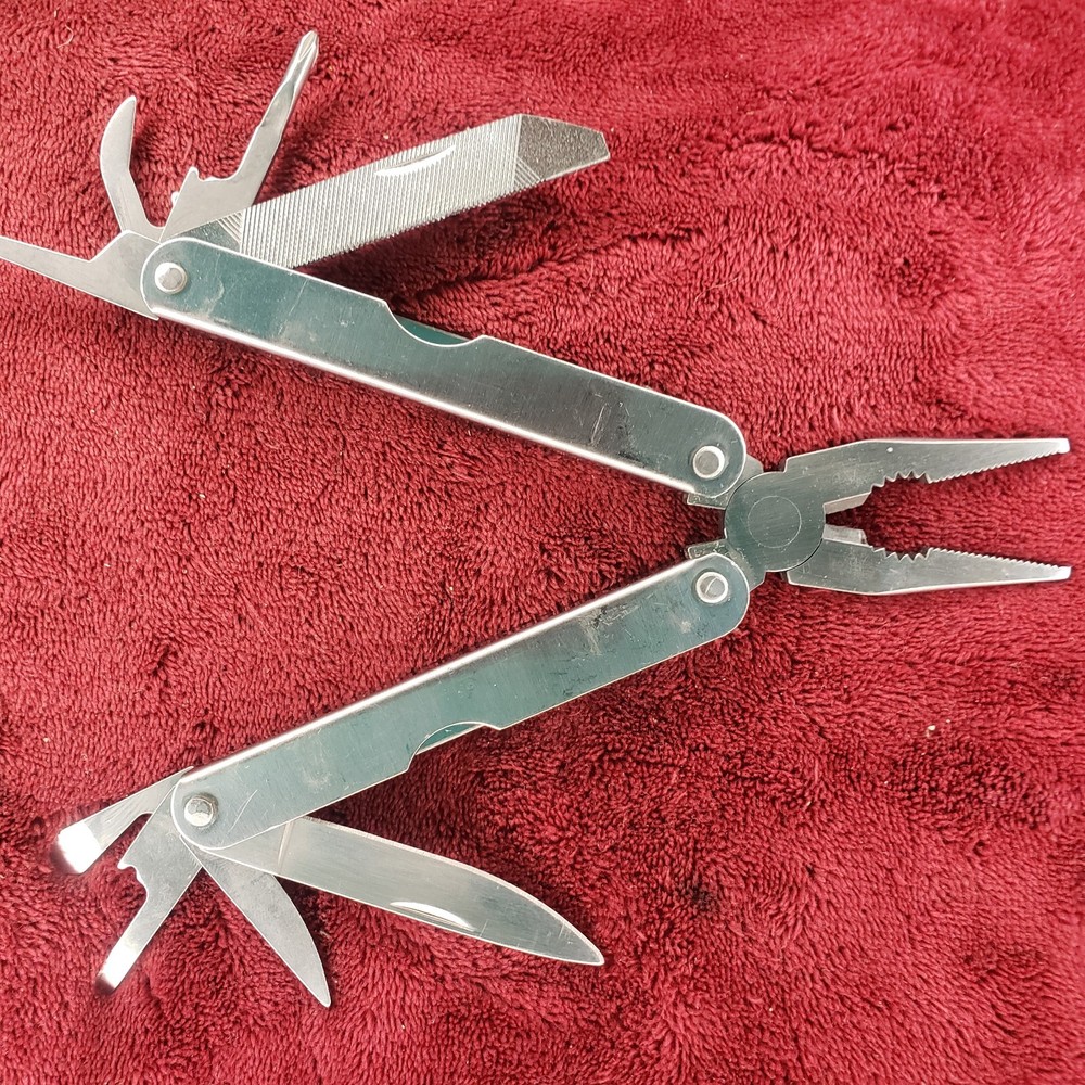 Coghlan's Multi-Function Camper's Tool