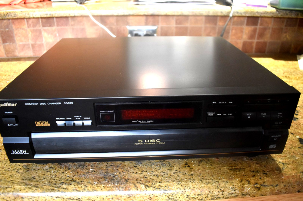 Quasar (Panasonic) CD893 5 CD Disc Changer