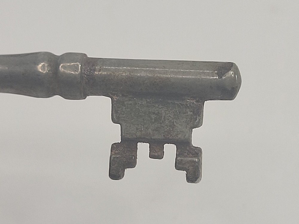 Vintage Corbin Mfg Co Skeleton Key # H715