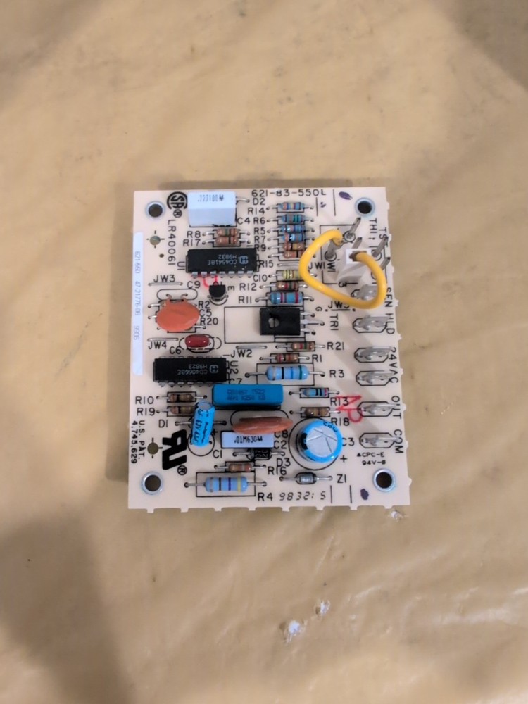 Universal Defrost Control Solid State HSC 621-550