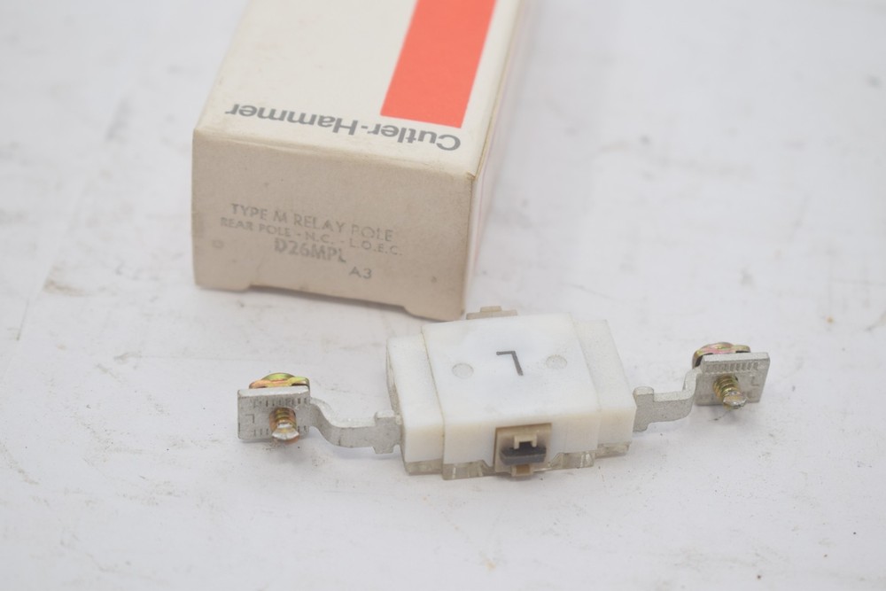 NEW Eaton Cutler Hammer D26MPL D26 Relay Accessory