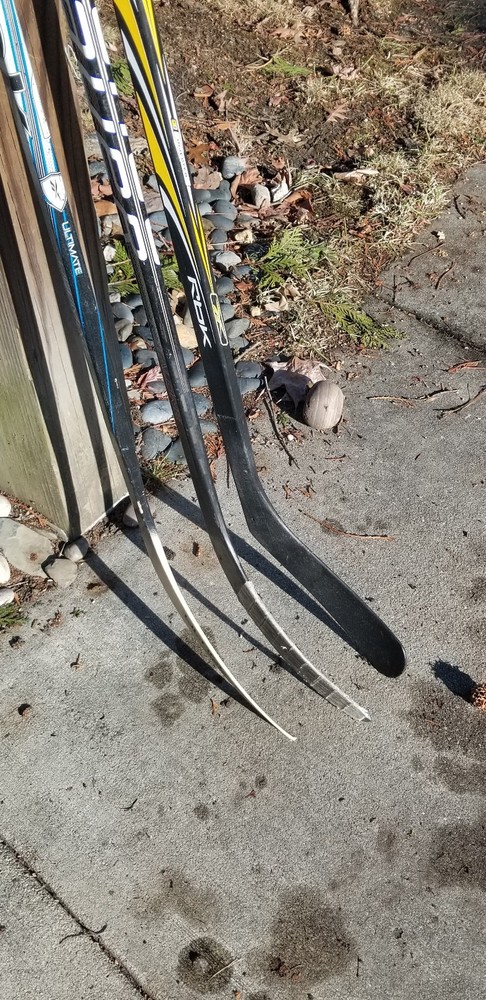3 HOCKEY STICKS REBOK BAUER RDK