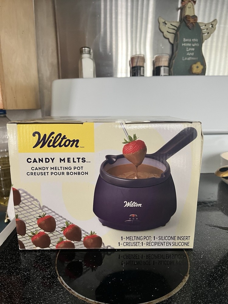 Wilton Candy Melting Pot