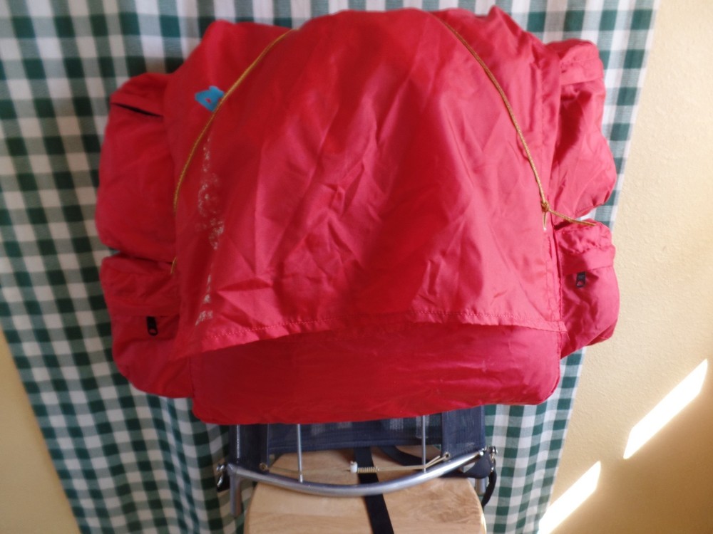 Vintage Himalayan Industries #4 External Frame Backpack CARDINAL RED 32 LITERS