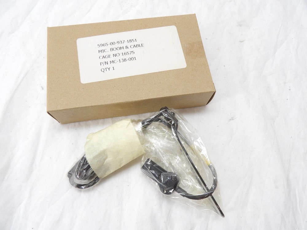 MC-138-001 Microphone Boom & Cable