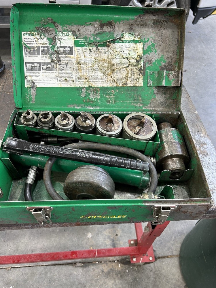 Greenlee Slug-Splitter Hydraulic Knockout Punch Set