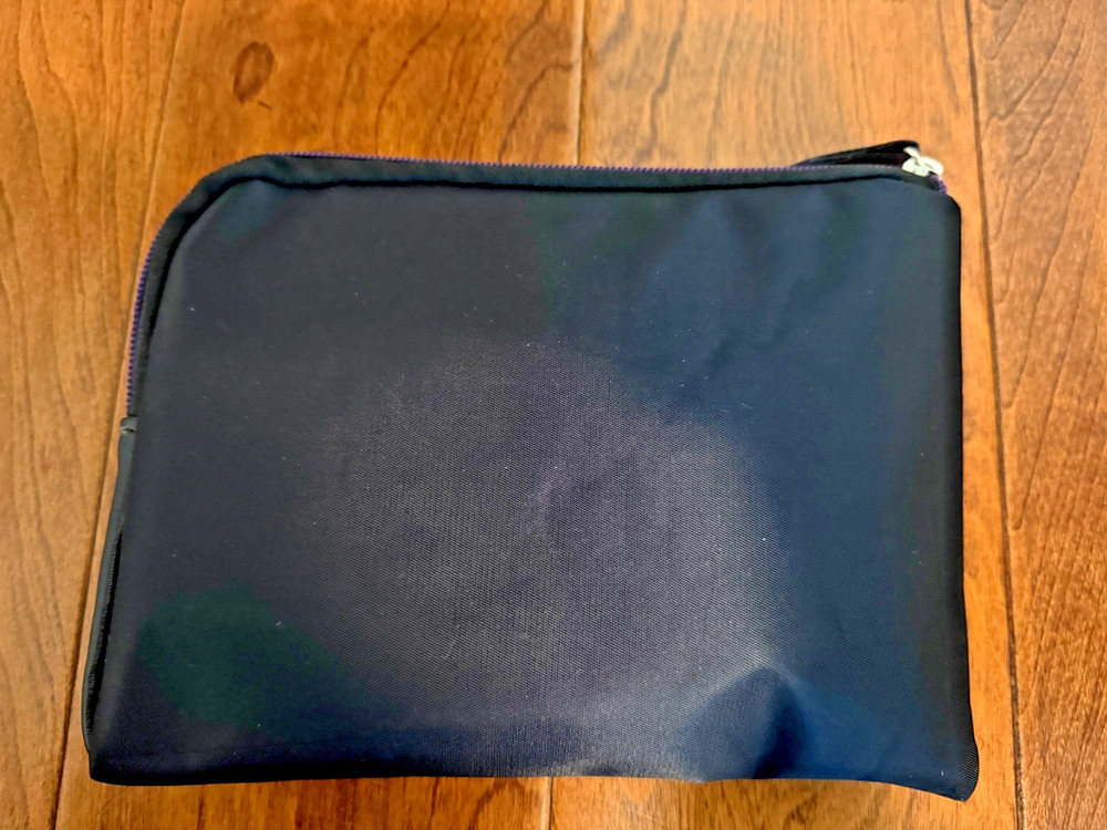 TUMI For Delta Airlines Amenity Kit