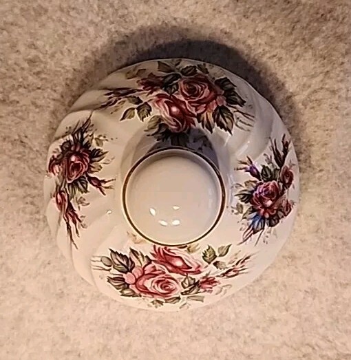 Pristine Pottery Vintage Rose Pattern Teapot Excellent Condition Making Memories